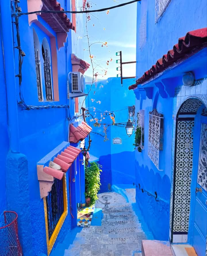 Tangier to Chefchaouen: A Cultural Deep Dive